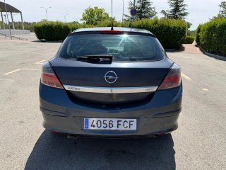 Opel Astra 2006