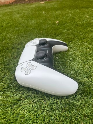 Mando PS5 DualSense con Joysticks Magnéticos