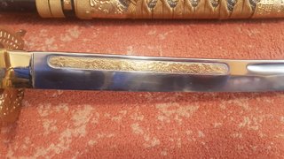 Wakizashi decoración oro