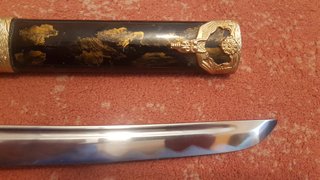 Wakizashi decoración oro