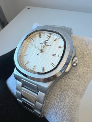 Reloj Clásico Hombre Blanco