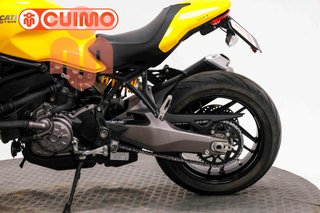 DUCATI MONSTER 821