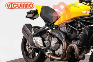 DUCATI MONSTER 821