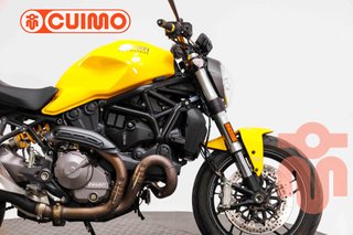 DUCATI MONSTER 821