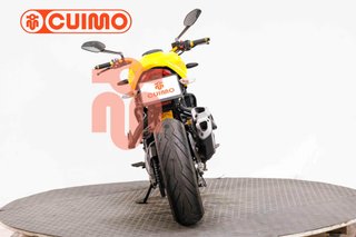 DUCATI MONSTER 821