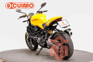 DUCATI MONSTER 821
