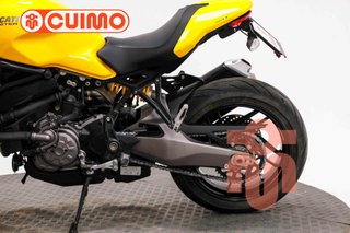 DUCATI MONSTER 821