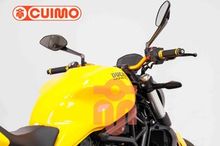 DUCATI MONSTER 821