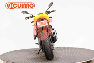 DUCATI MONSTER 821