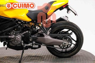 DUCATI MONSTER 821