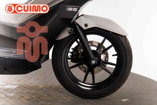 KYMCO SKYTOWN 125