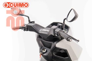 KYMCO SKYTOWN 125