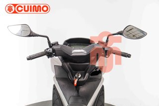 KYMCO SKYTOWN 125