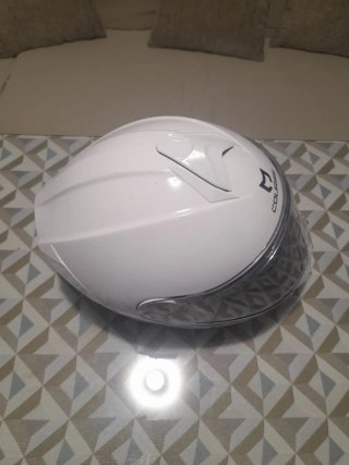 Cascos integrales talla M y XL blancos con visera