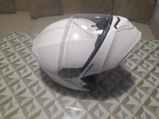 Cascos integrales talla M y XL blancos con visera