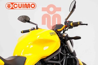 DUCATI MONSTER 821