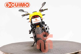 DUCATI MONSTER 821