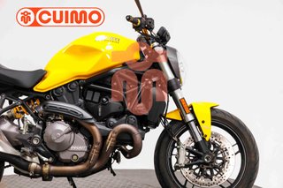 DUCATI MONSTER 821