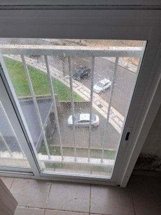 Ventanas aluminio con cerramientos y mosquiteras