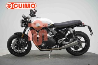 TRIUMPH SPEED TWIN 1200