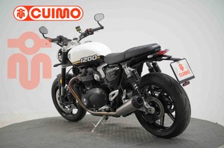 TRIUMPH SPEED TWIN 1200