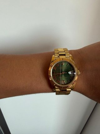 Reloj Inspirado en Marca