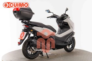 KYMCO SKYTOWN 125