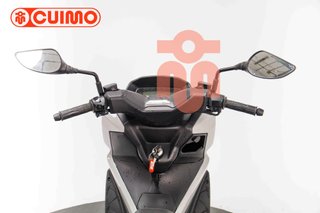 KYMCO SKYTOWN 125
