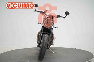 TRIUMPH SPEED TWIN 1200