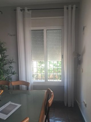 Ventana aluminio 178x111 Climalit con Persianas
