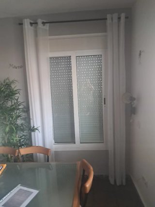 Ventana aluminio 178x111 Climalit con Persianas