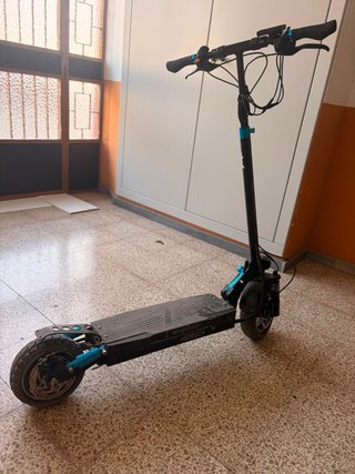 Patinete Eléctrico Negro