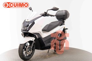 KYMCO SKYTOWN 125
