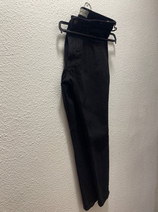 Vaqueros Pull&Bear negros largos