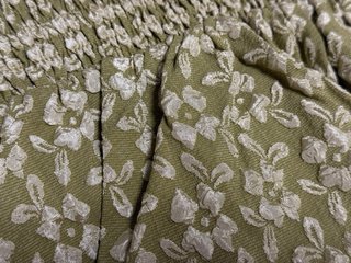 Top verde con estampado floral