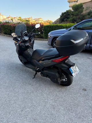 Yamaha XMax 250 Gris