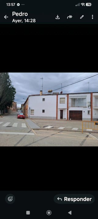 Casa esquinera en Cassa de la selva