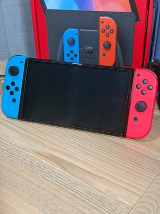 Nintendo Switch OLED + Accessori