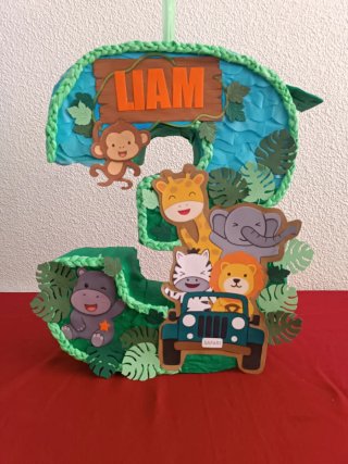 Número 3 Piñata Safari más palo