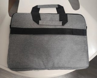 Funda portátil 13'3 gris sin usar