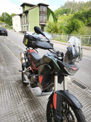 Aprilia Tuareg Adventure