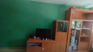 Mueble de salón madera y cristal