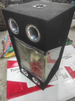 cajón subwoofer dos x350 700w , nuevo sin uso
