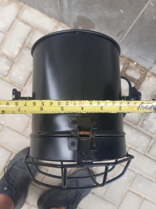 Lámpara Trípode Negra Metálica