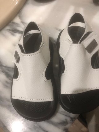 Sandalias unisex talla 21