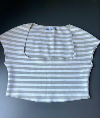 Top Zara Rayas Beige y Blanco Talla Única