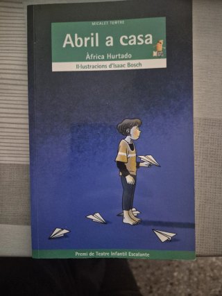 Abril a casa