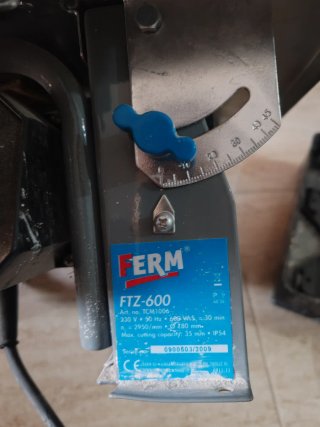 Cortador Cerámica FERM FTZ-600