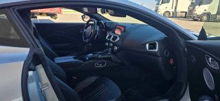 Aston Martin Vantage 2021