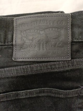 Pantalón Levis 510 Hombre Negro T.W32L32